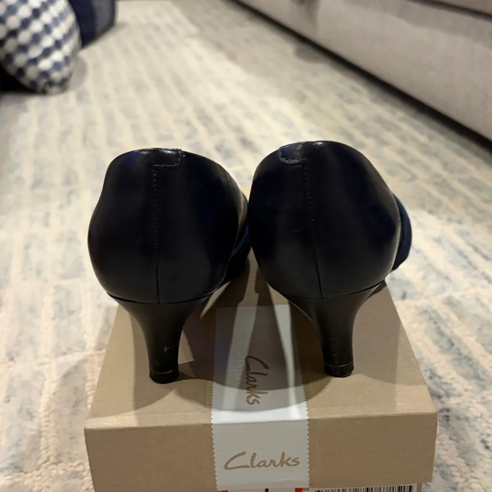 Clarks Navy Pointed Toe Low Heels